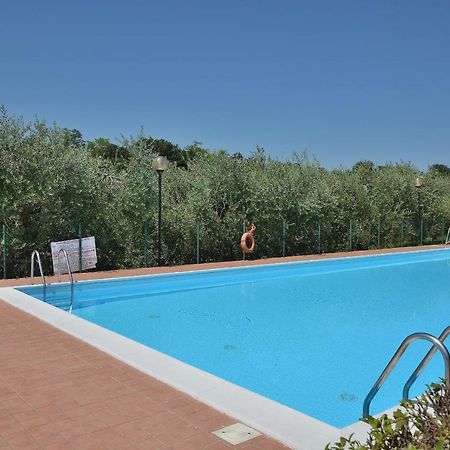 Apartment Joan Miro With Pool Бардолино Экстерьер фото