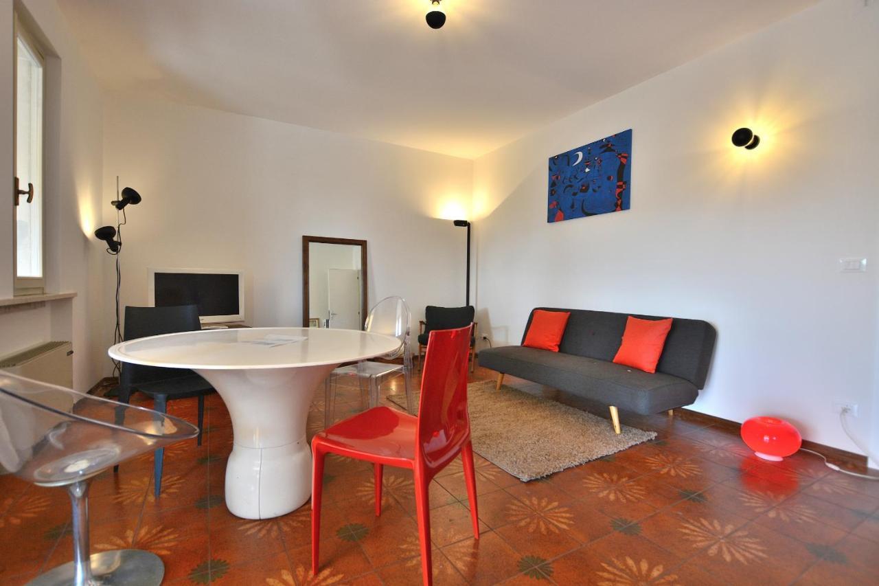 Apartment Joan Miro With Pool Бардолино Экстерьер фото